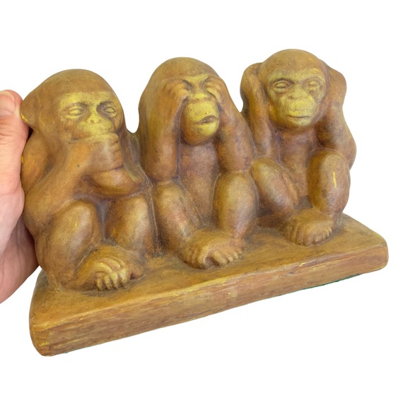 Three Monkeys “Speak no Evil” - Picture 2 of 8